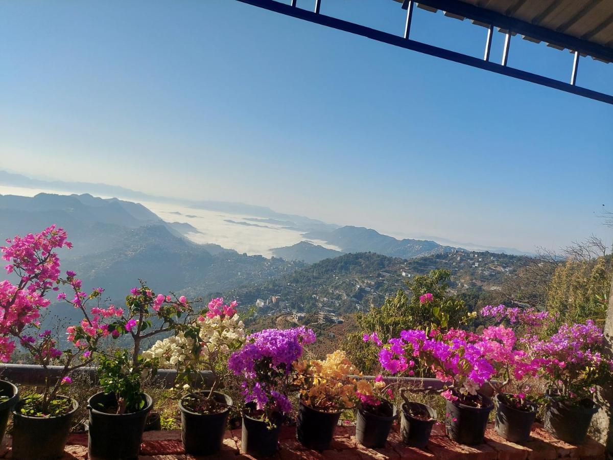 Giftland Homestay Āīzawl 外观 照片