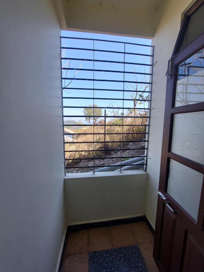 Giftland Homestay Āīzawl 外观 照片